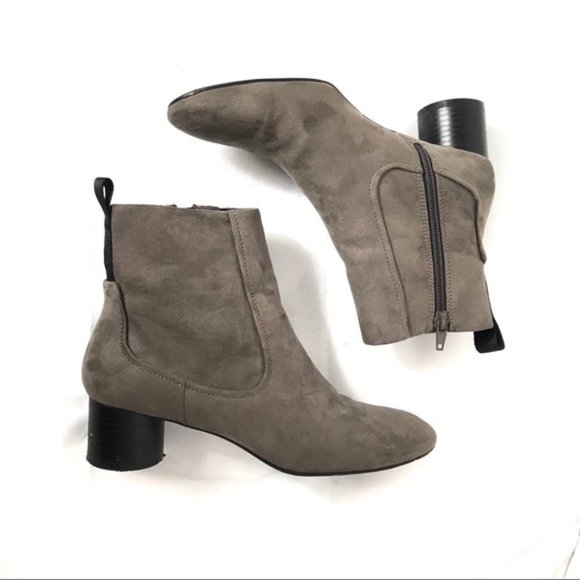 Zara Faux Grey Suede Ankle Booties Size 6 - Picture 2 of 7